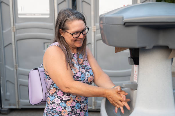 Best Best portable toilet rental  in Imlay City, MI